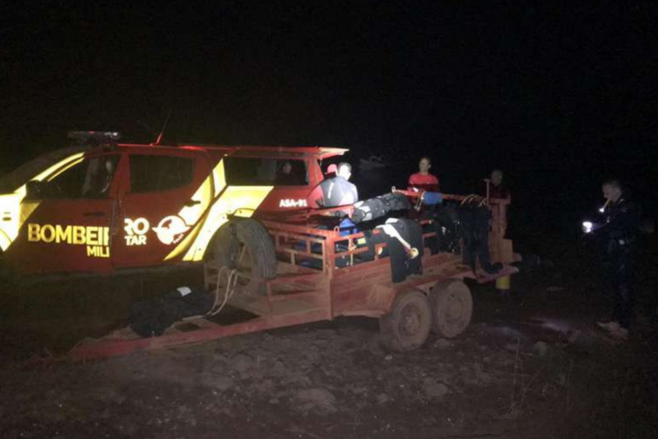 Homem se afoga após lancha afundar em lago de Campo Alegre de Goiás